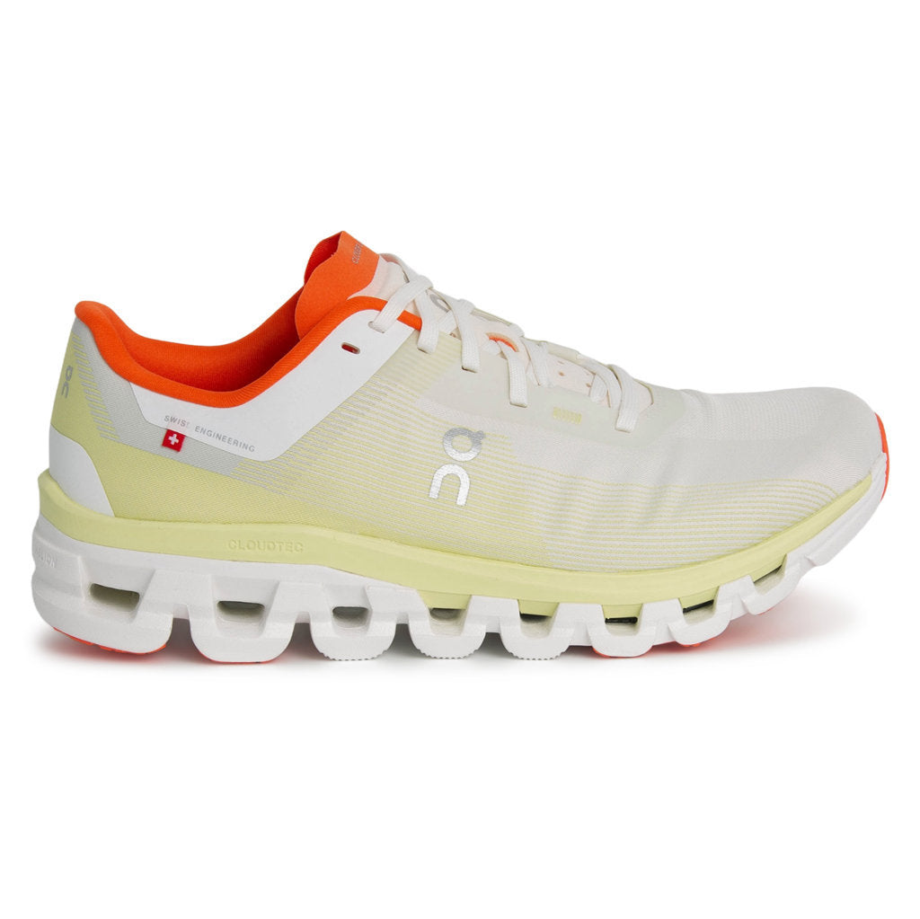 On Cloudflow 4 Textile Synthetic Mens Trainers#color_white hay